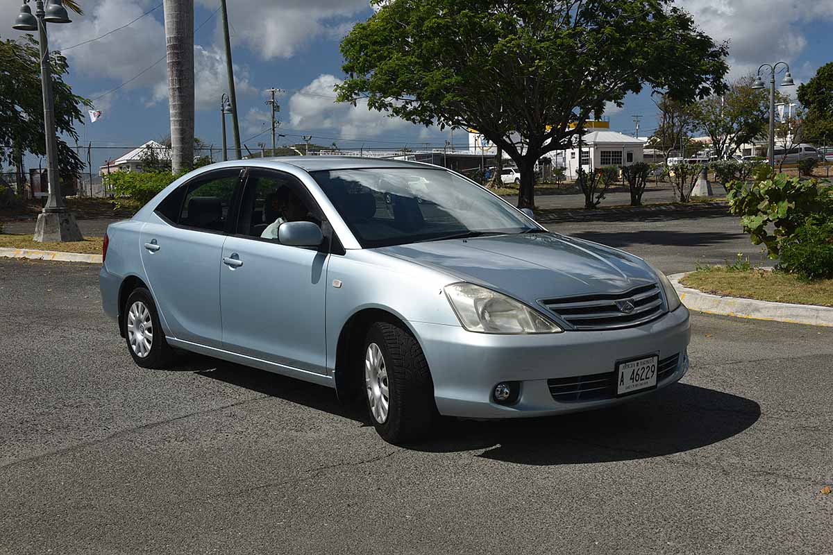 Rental car in Antigua